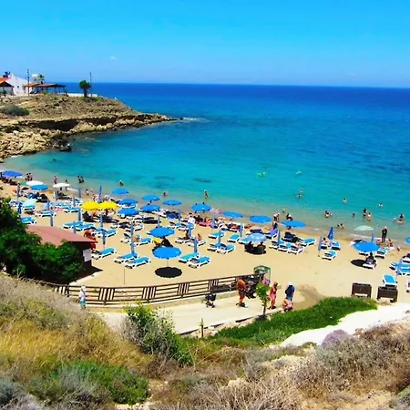 Angel - Exotic 200m From Semesterbostad *