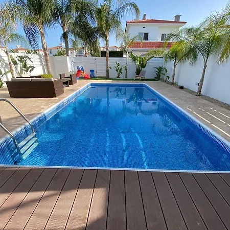 Semesterbostad Angel - Exotic 200m From Paralimni