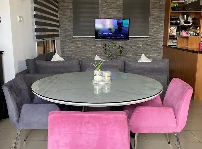 Angel - Exotic 200m From