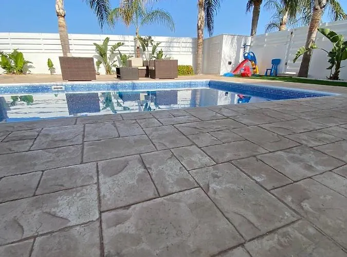 Angel - Exotic 200m From Prázdninový dům