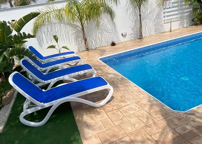 Angel - Exotic 200m From